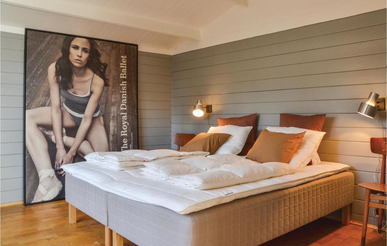 Two-Bedroom Holiday Home In Hornbak Hornbæk Eksteriør billede